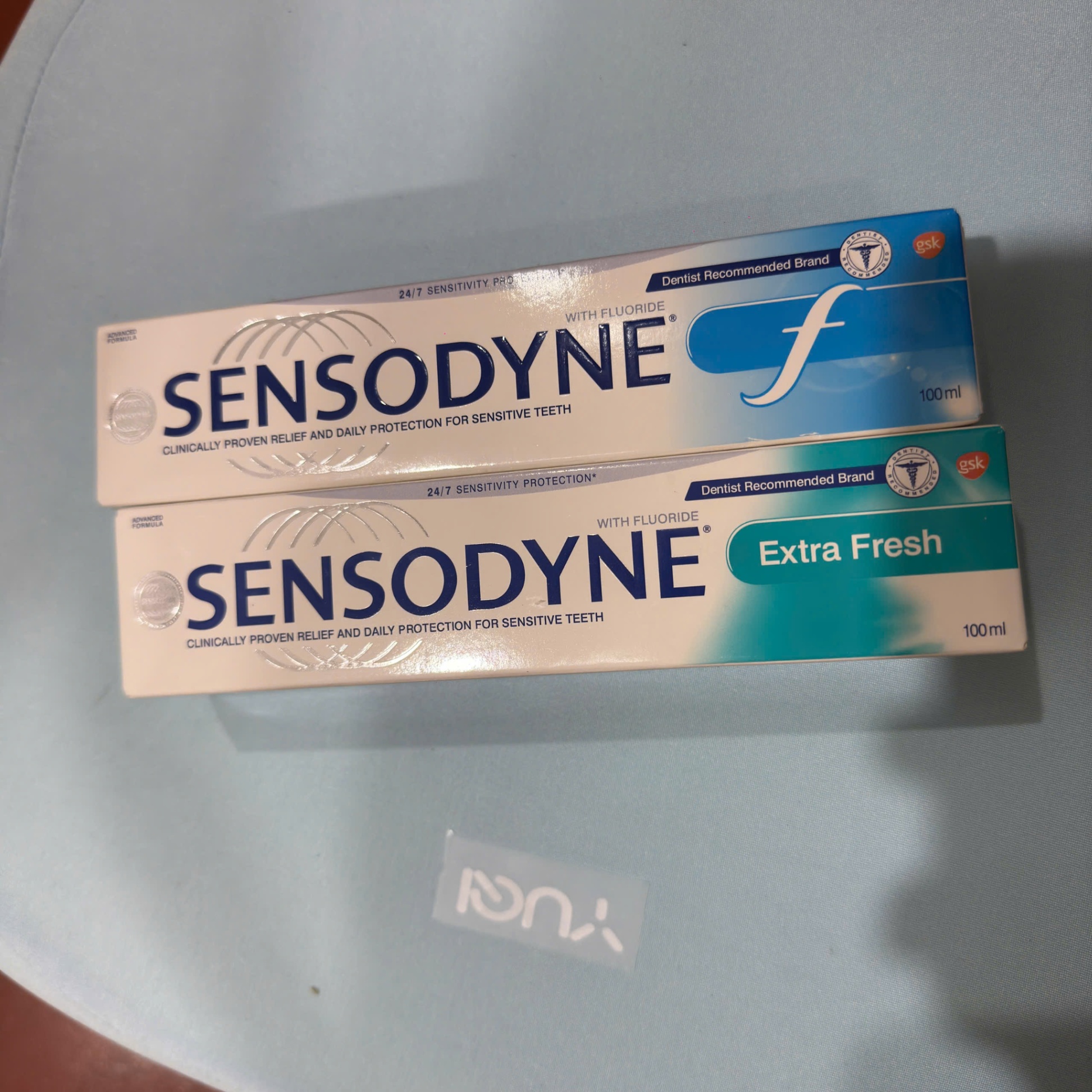 Kem Đánh Răng Thái Lan 100g SENSODYNE - CHỮ F MV202809