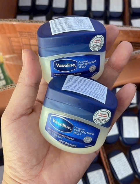 Vaseline 50ml(42g) Hũ To Trắng Nắp Xanh(Hàng Chuẩn Có Tem Phụ Tiếng Việt) - 50ml MV2627 Nắp Xanh