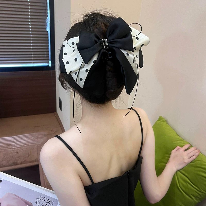 Kẹp Ngoạm Chấm Bi