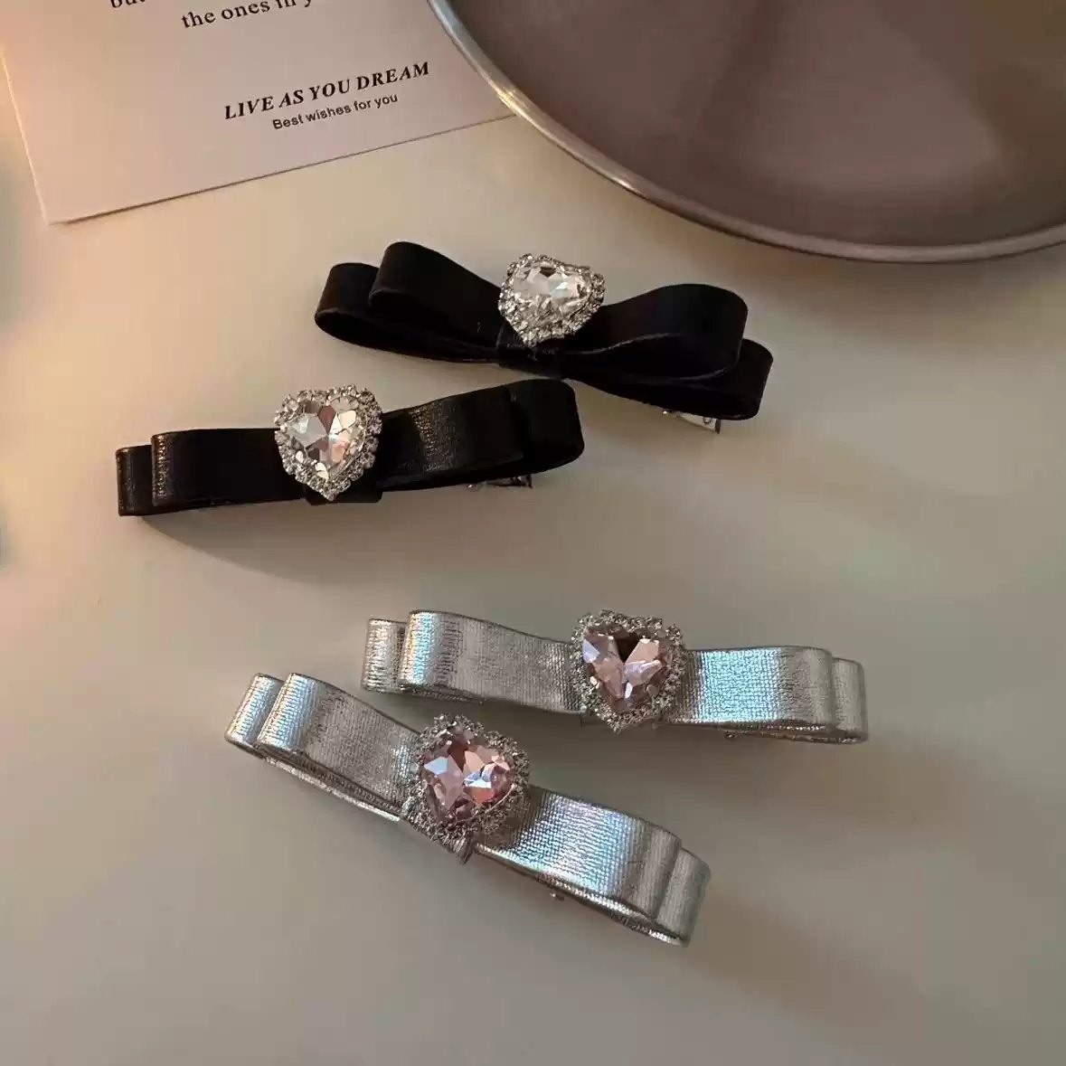 Kẹp Tóc Nơ Tim Đá - Đen