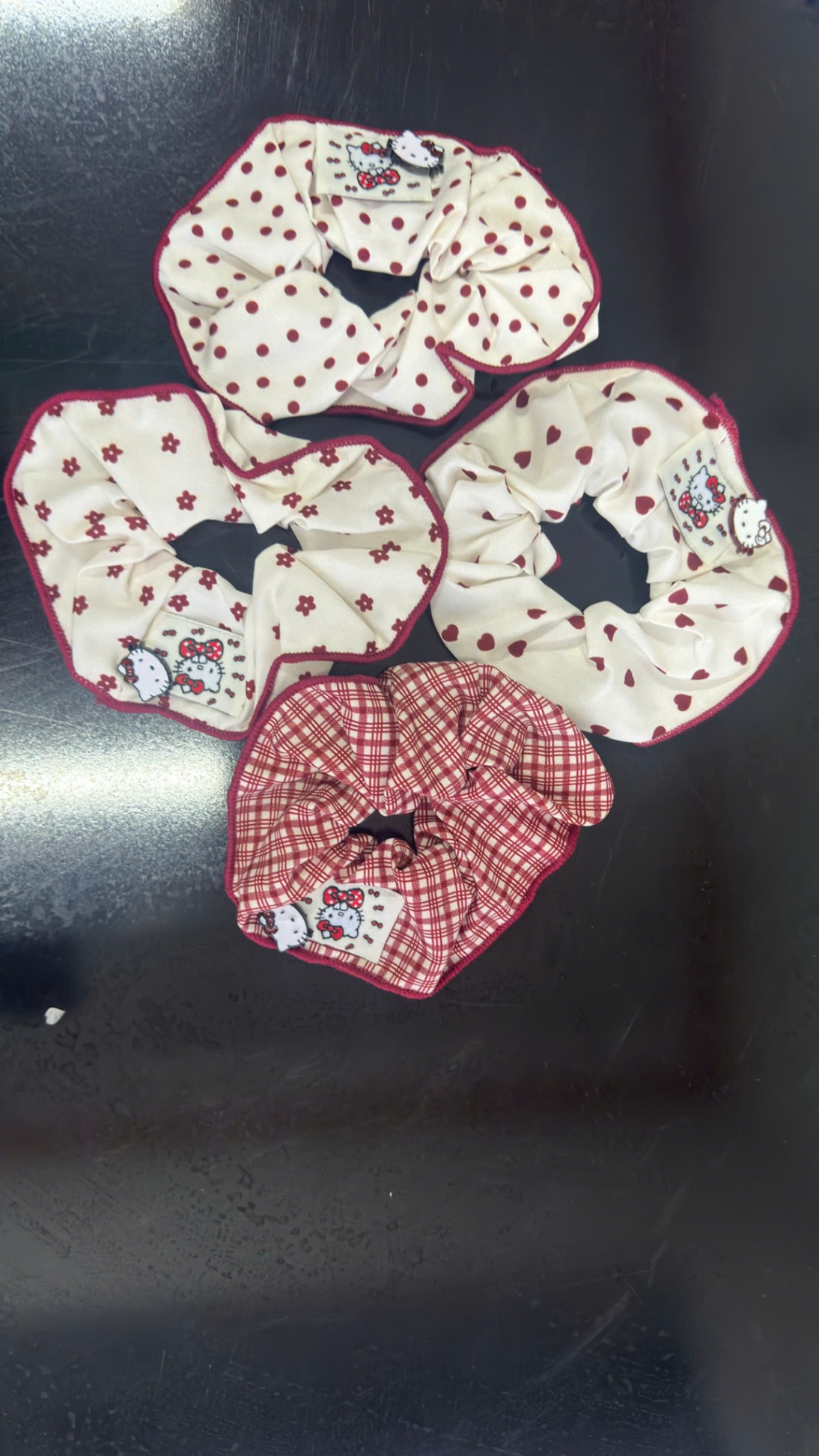 Chun Tóc Hoạ Tiết Đính Hình Kitty - Hoa