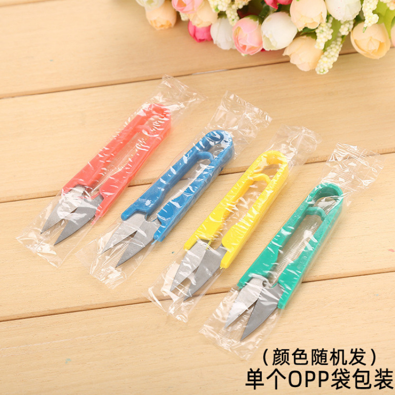 [BÁN LẺ 1 CÁI] Kéo Cắt Chỉ Cán Nhựa