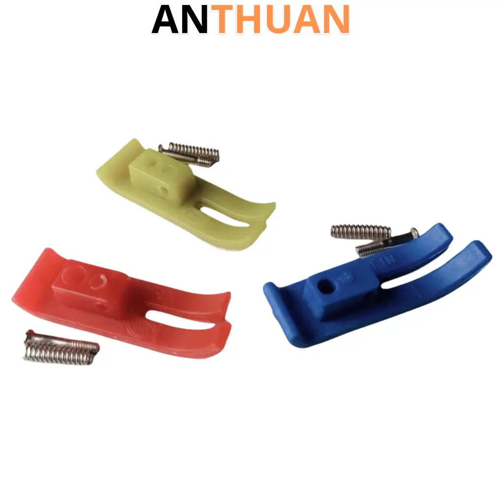 Đế chân vịt nhựa 2 da 5 ly MT-18 dày 0.8mm màu Xanh dương, Đỏ, Xanh lá cây máy may 1 kim công nghiệp