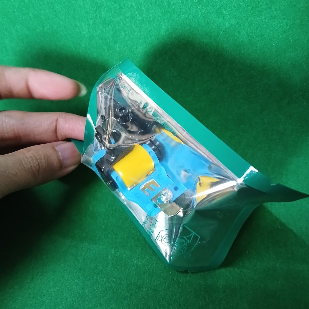 Chân Vịt Diễu Bánh Xe Nhựa SY-261 Máy Kansai Shuyu