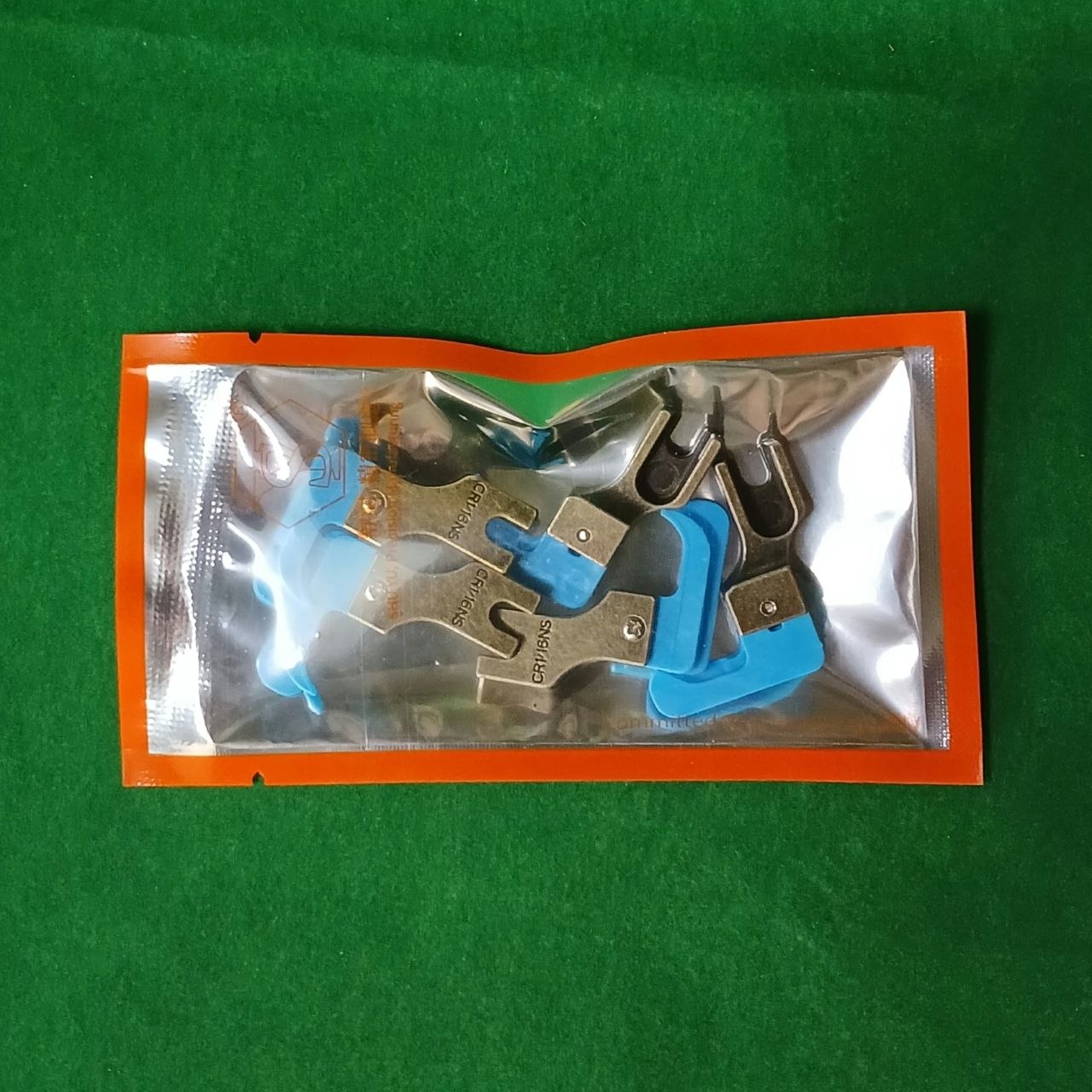 Chân Vịt Mí Bản Nhỏ Đế Nhựa Shuyu 1/16 – Máy 1 Kim