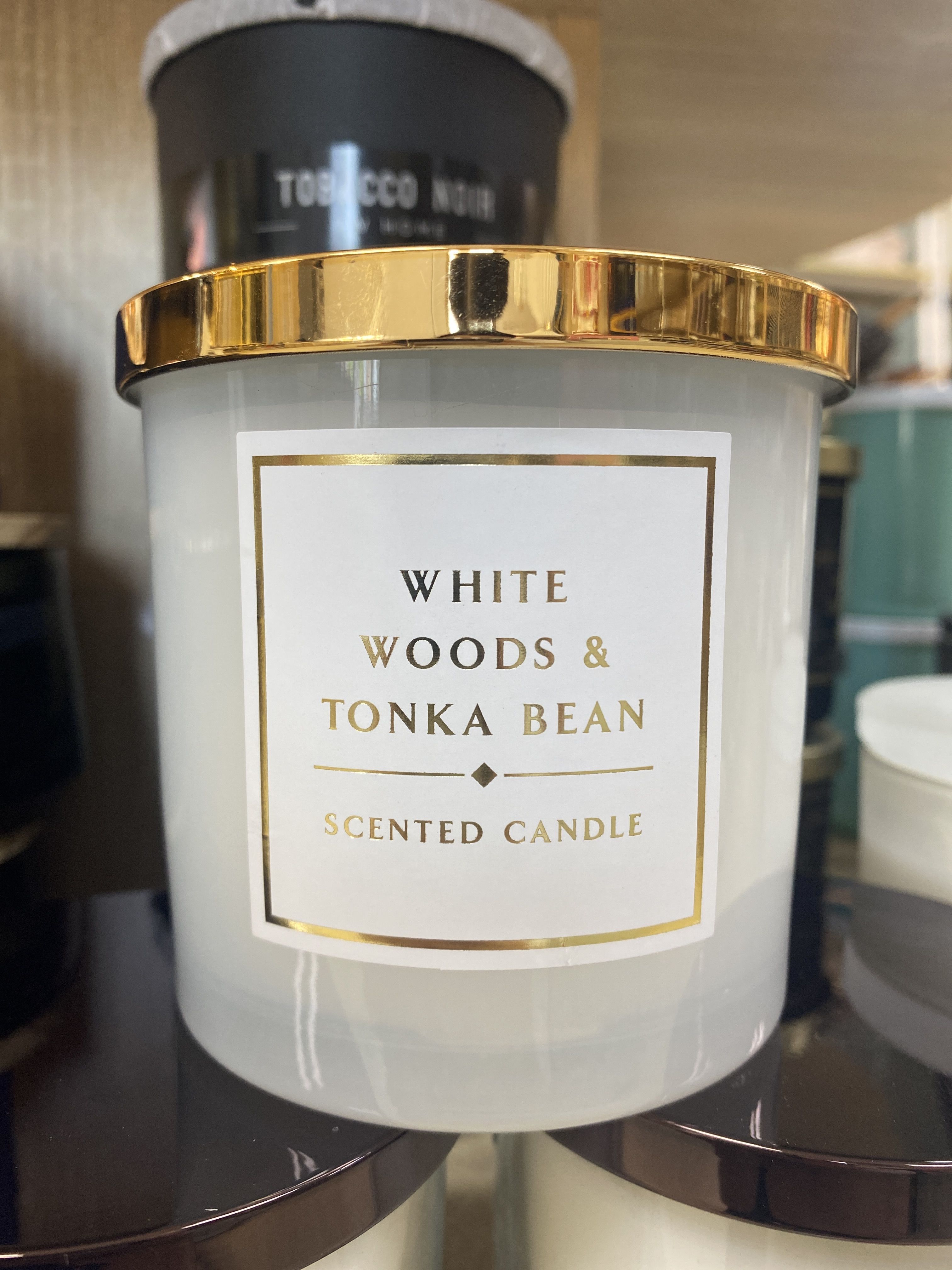 Nến white woods tonka bean