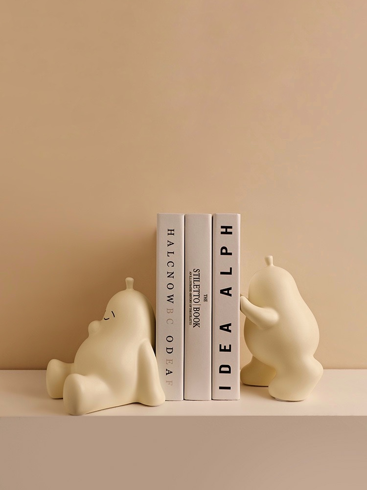 Pear Bookends 3 kèm sách decor