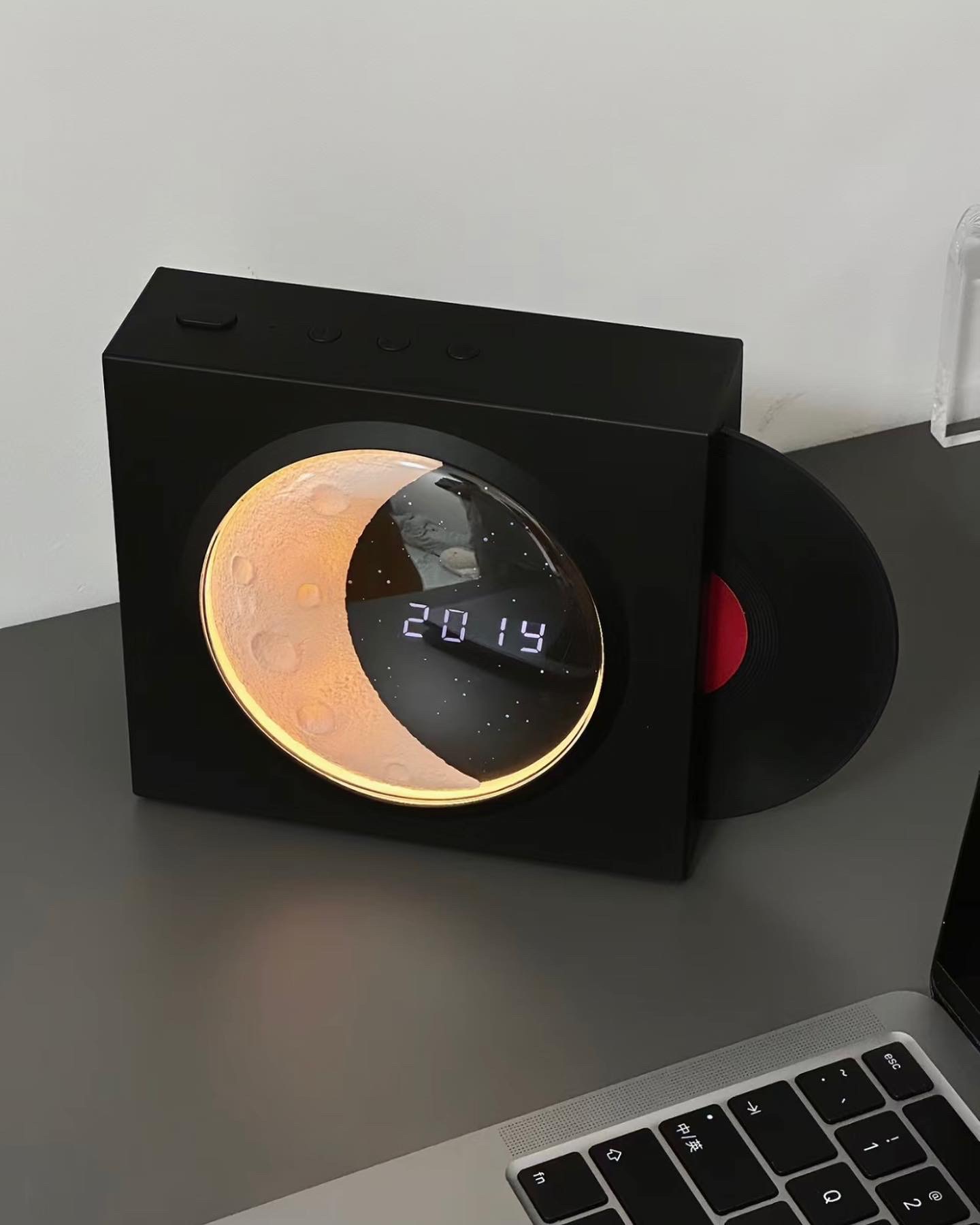 Moon Bluetooth Speaker