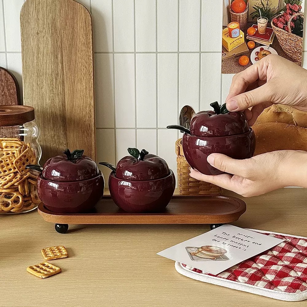 Set 3 hũ táo đỏ kèm khay