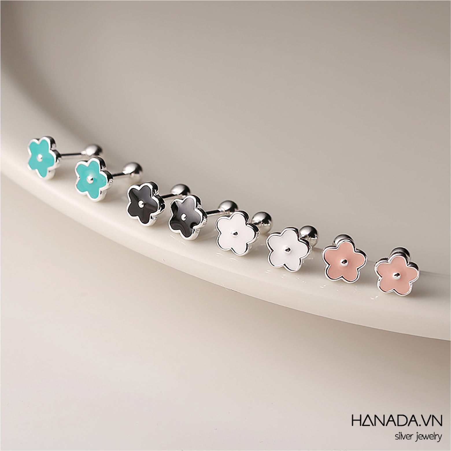 Bông Tai Hoa Màu Chuôi Bi Vặn 2713