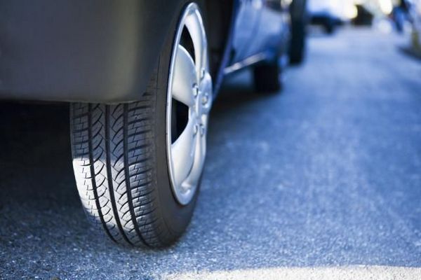 DỊCH VỤ VÁ LỐP Ô TÔ 24/7 TẠI HÀ NỘI