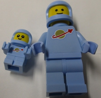 Combo 2 mini Phi hành gia xanh dương (set 11374)