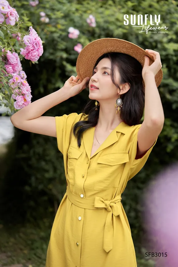 10-Mau-vay-trung-nien-mua-thu-thinh-hanh-nhat-hien-nay_mau-vay-trung-nien-mua-thu-13.webp