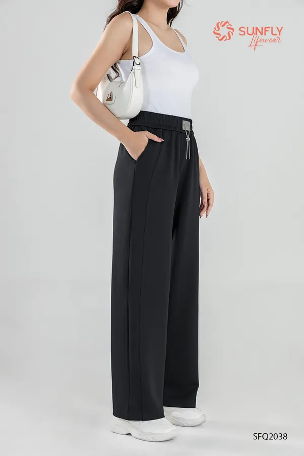 Cap-nhat-xu-huong-thoi-trang-Thu-Dong-2025-dang-duoc-san-don-nhieu-nhat-hien-nay_thoi-trang-thu-dong-42.webp