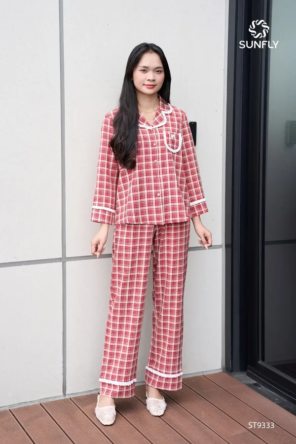 Top-8-bo-do-mac-nha-cho-me-sau-sinh-thoai-mai-tinh-te-tai-Sunfly_bo-do-mac-nha-cho-me-sau-sinh-4.webp