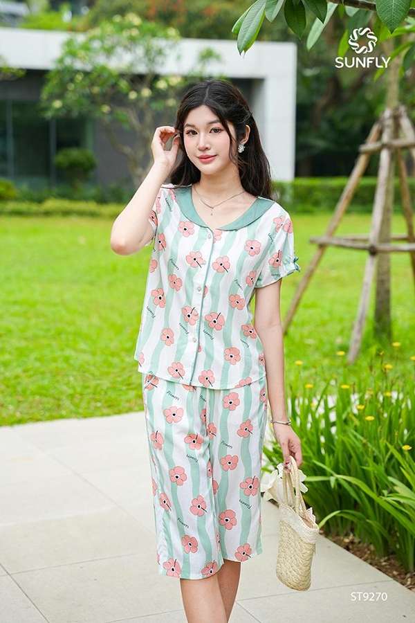Đồ bộ cộc tay cổ tim hoặc cổ tròn rộng