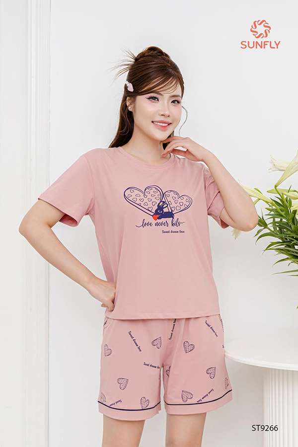 Ưu tiên các tông màu Pastel và trung tính
