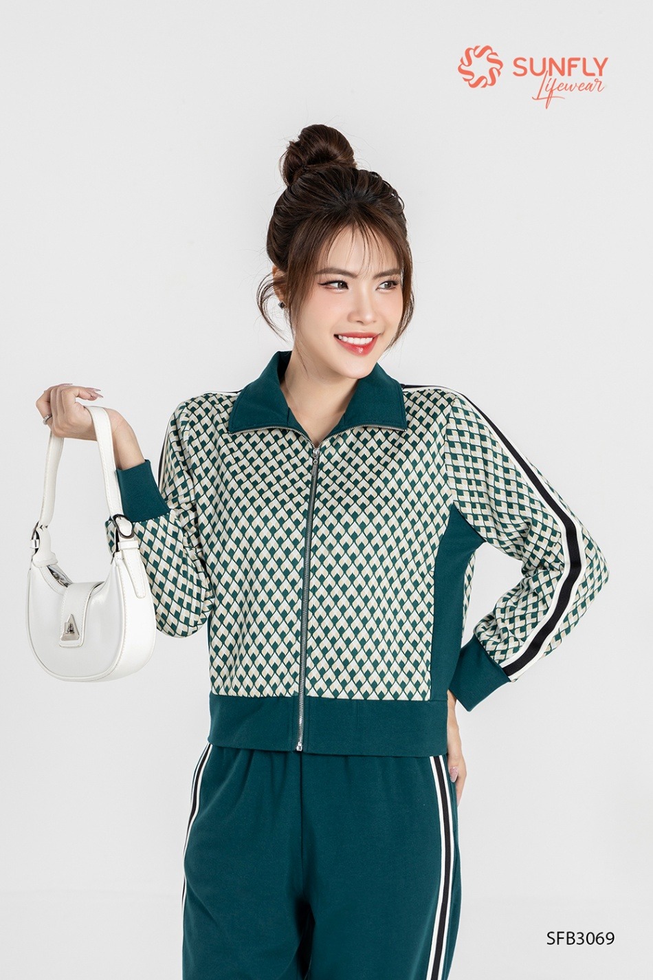 Set đồ thể thao năng động