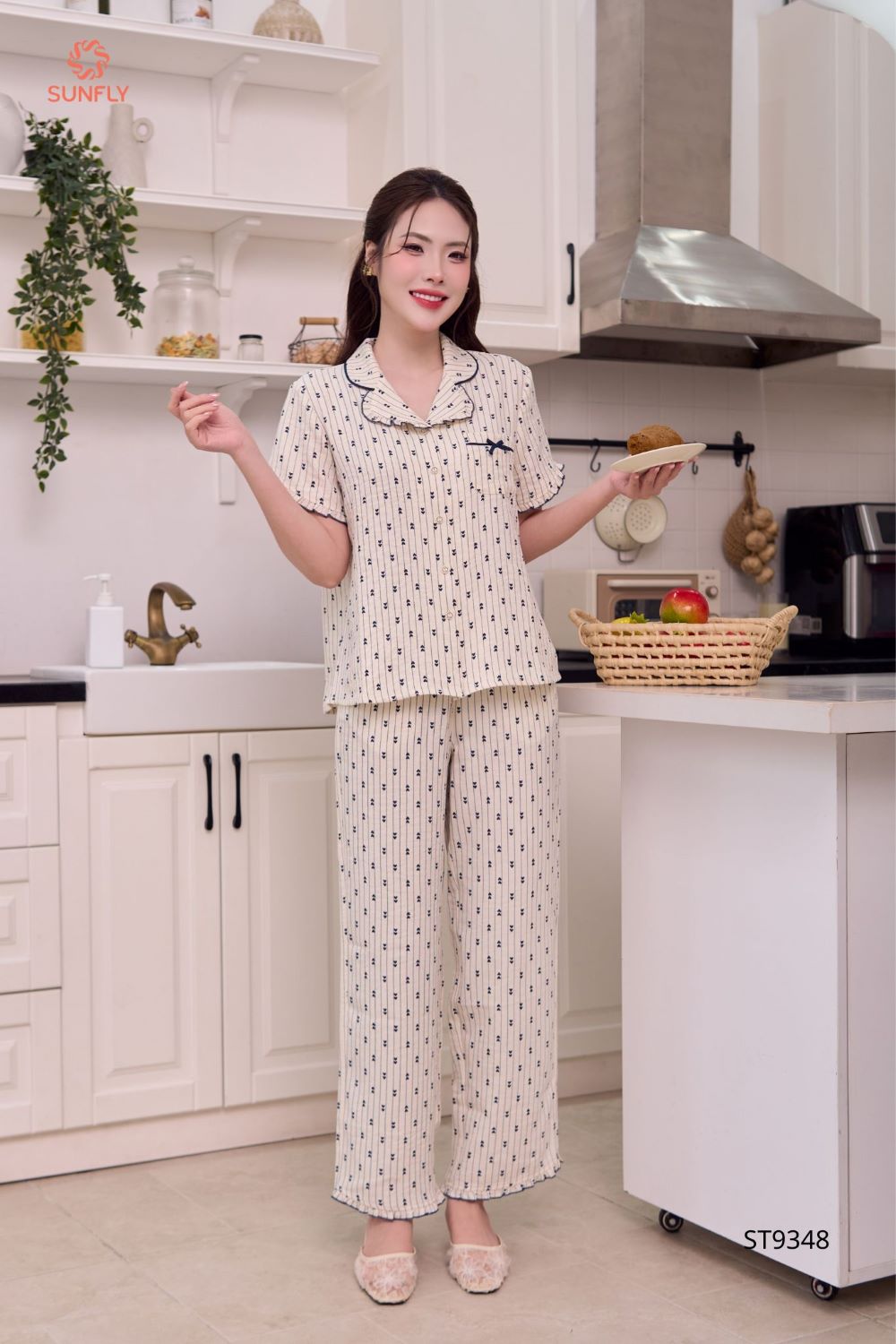 Bộ pijama nữ đũi vân mây áo cộc quần dài ST9348
