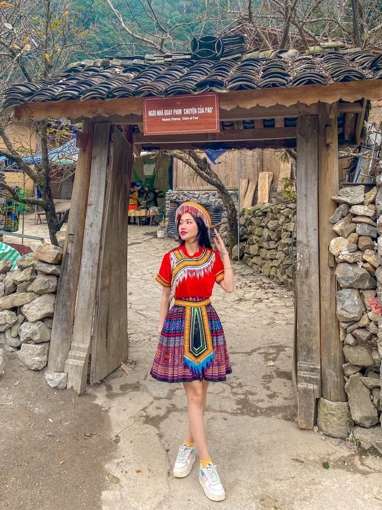 Trang phục dân tộc