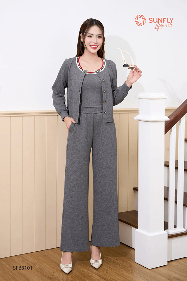 Goi-y-5-set-do-di-choi-Tet-cho-nu-thanh-lich-va-tinh-te-7.webp