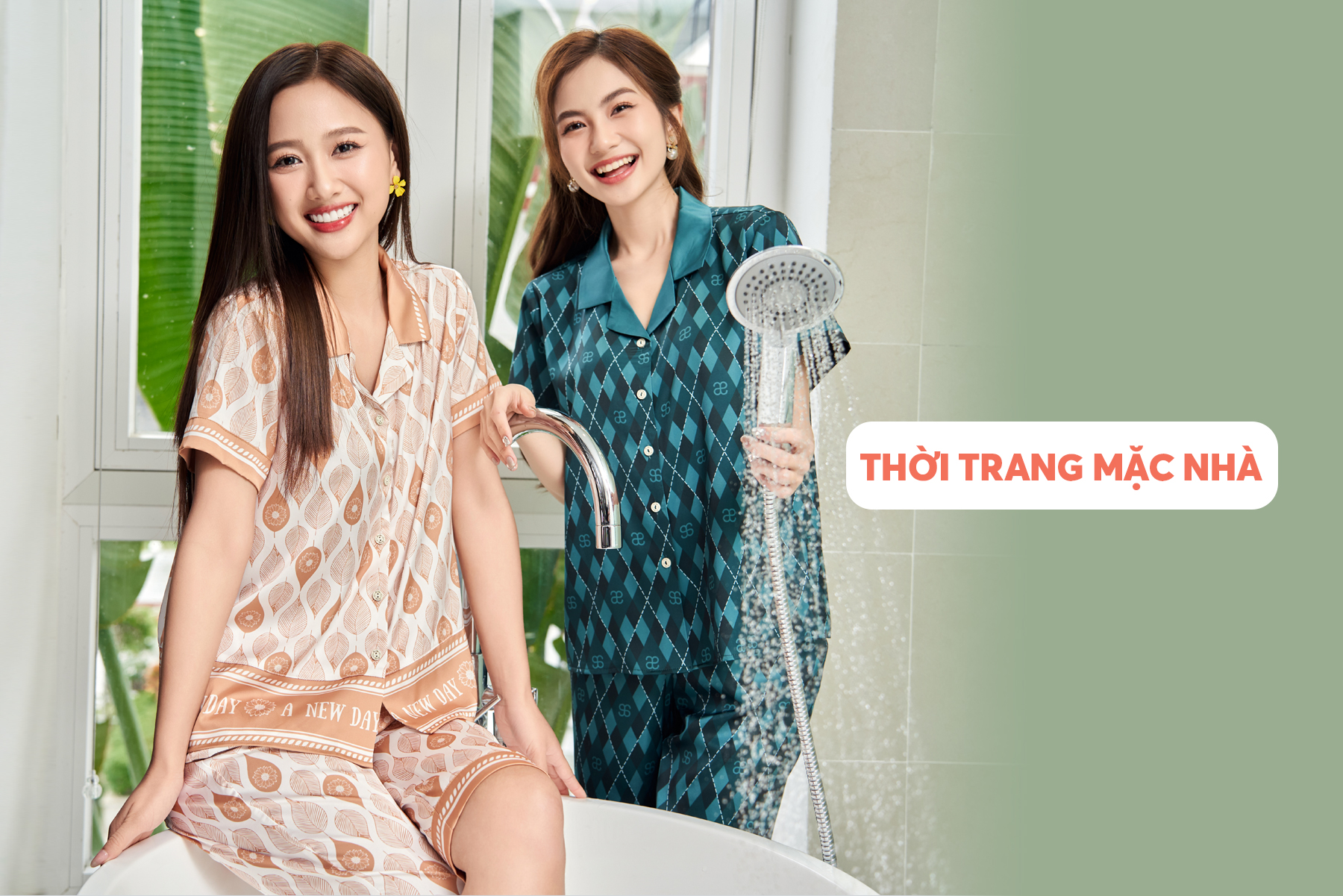 MẶC NHÀ