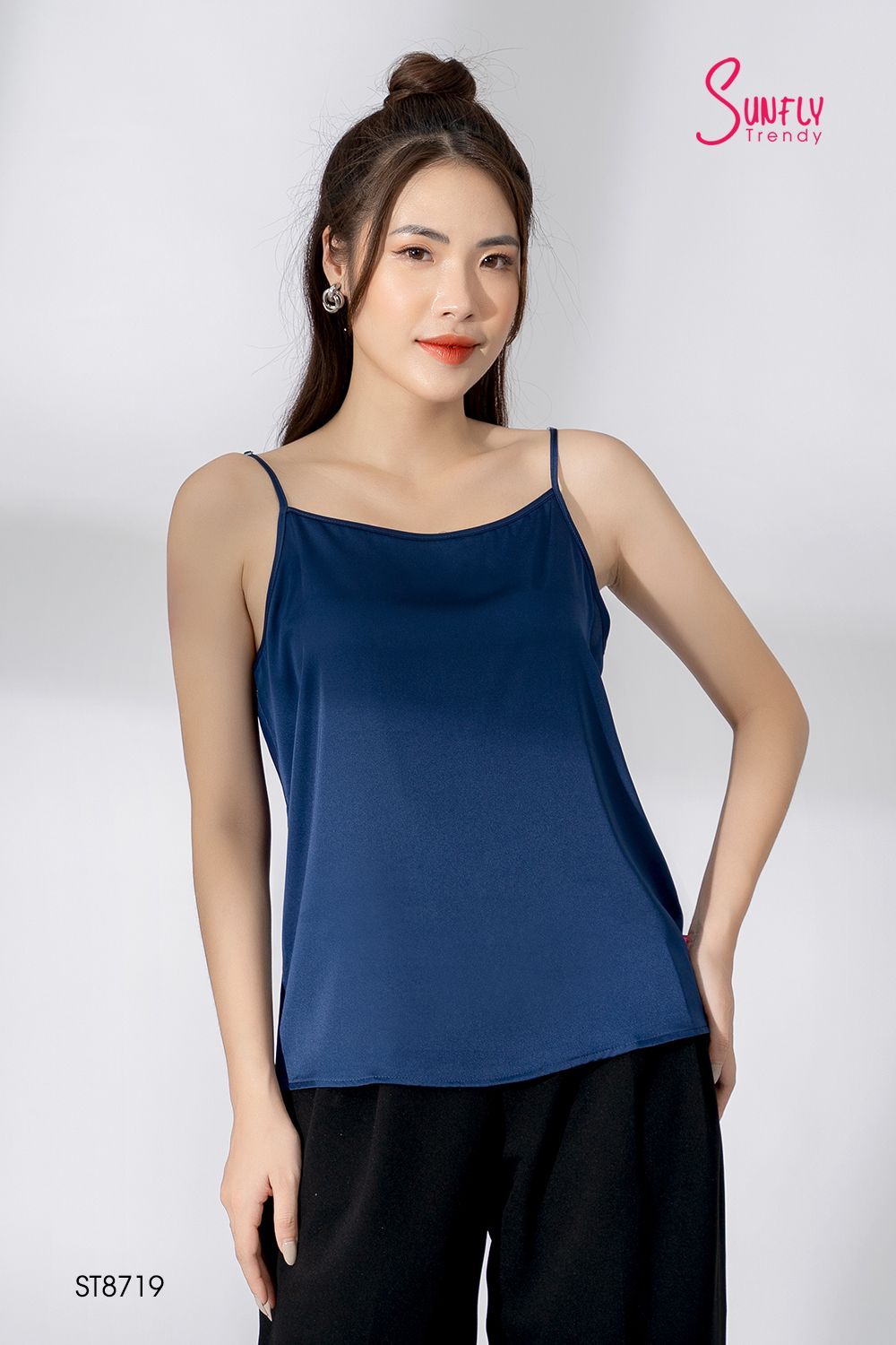 Áo hai dây lụa ST8719 M xanh tím than