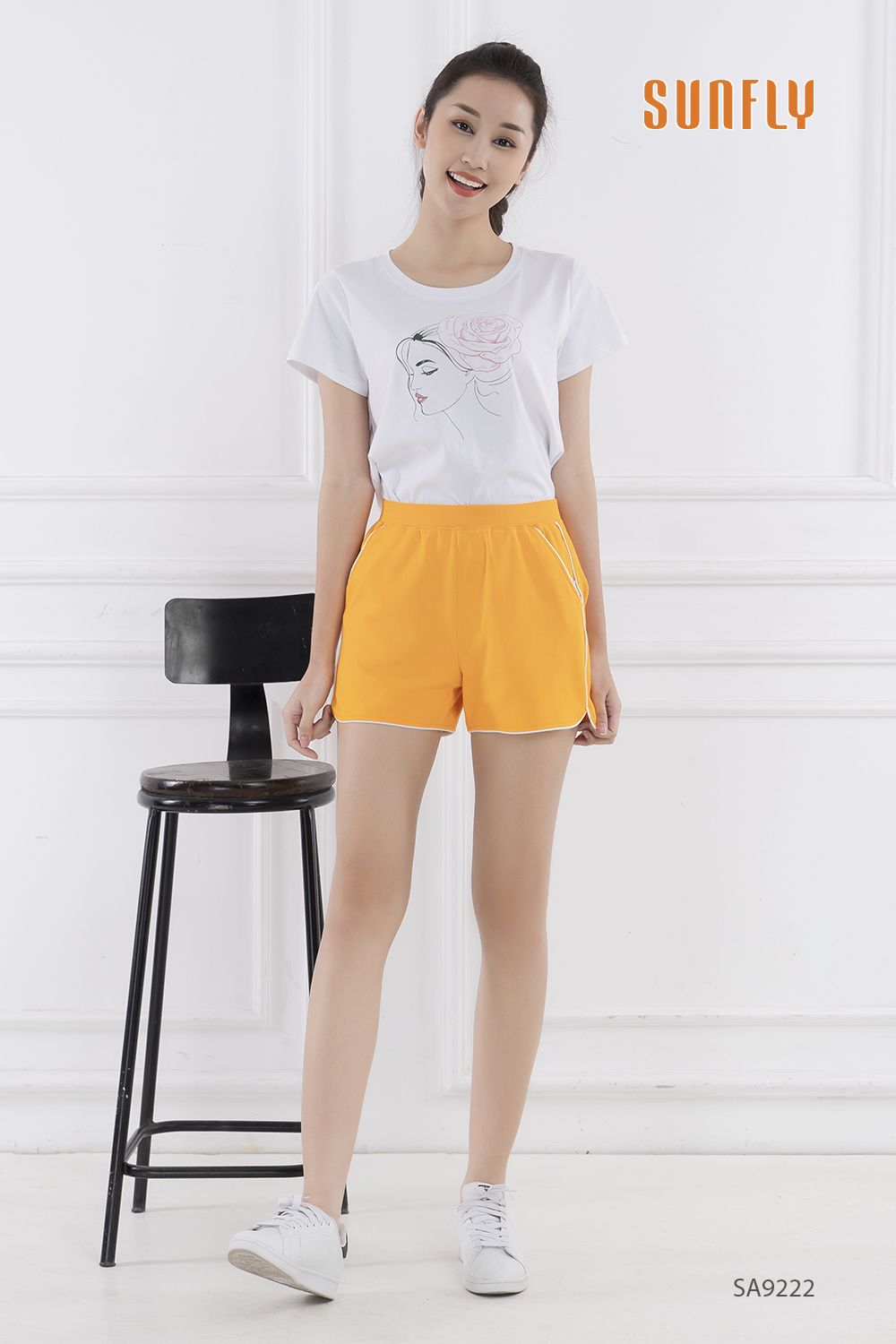 Quần sooc thể thao vải zip SA9222