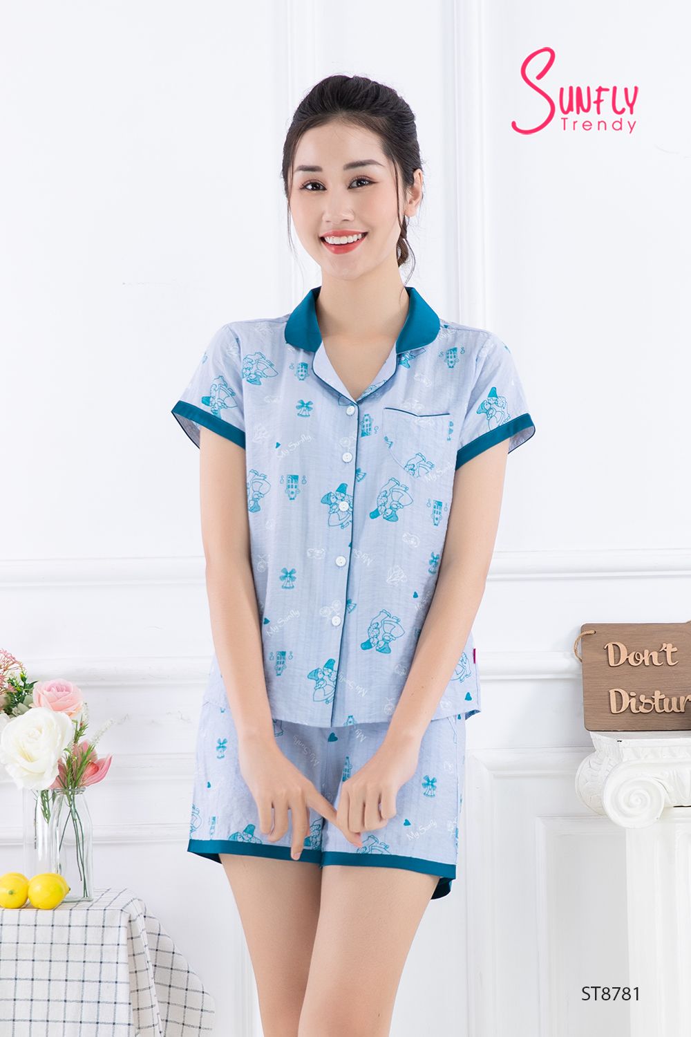 Bộ pijamas linen áo cộc quần sooc ST8781 L họa tiết xanh