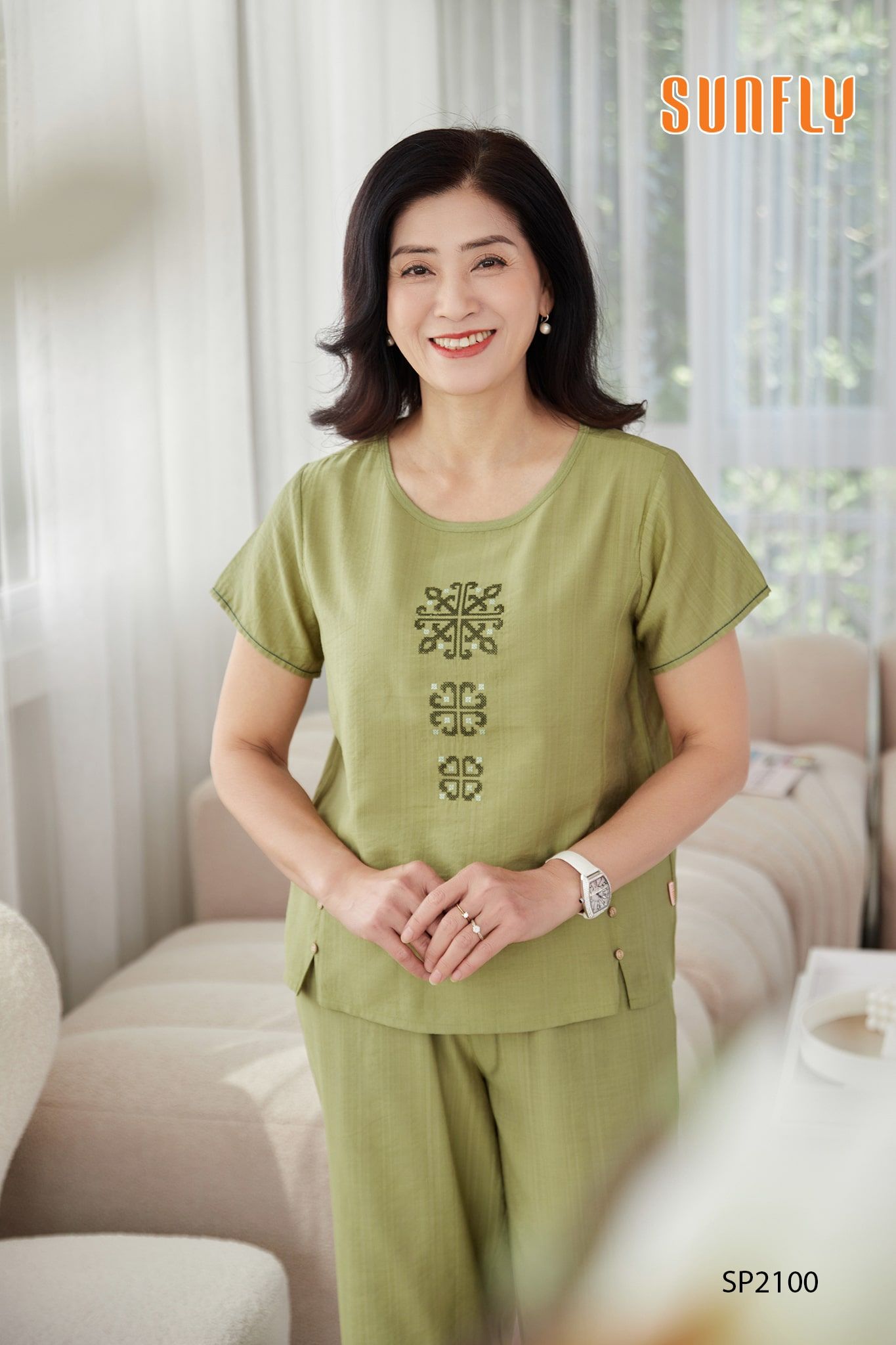 Đồ bộ mặc nhà linen áo cộc quần dài ống sớ SP2100