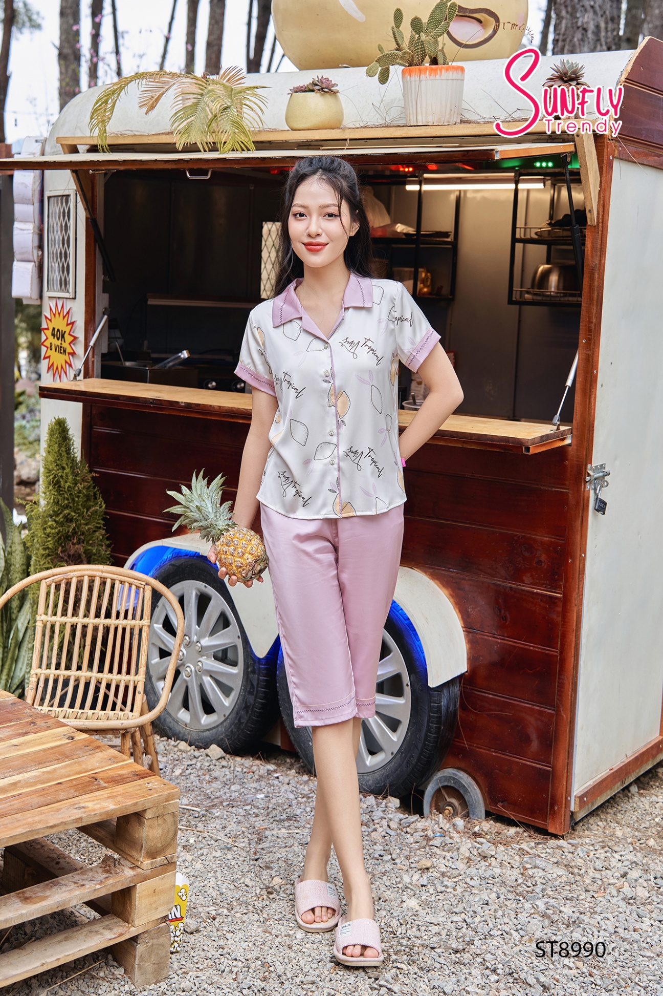 Bộ pijamas lụa áo cộc quần ngố ST8990