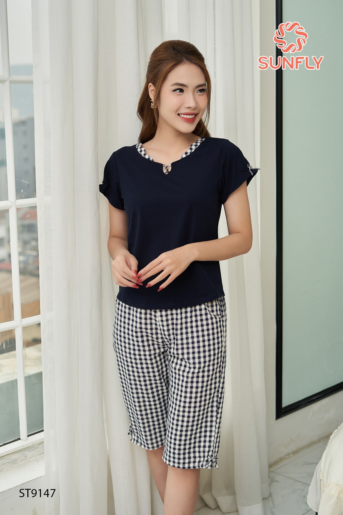 Đồ bộ mặc nhà nữ cotton compact áo cộc quần ngố ST9147 XL xanh tím than
