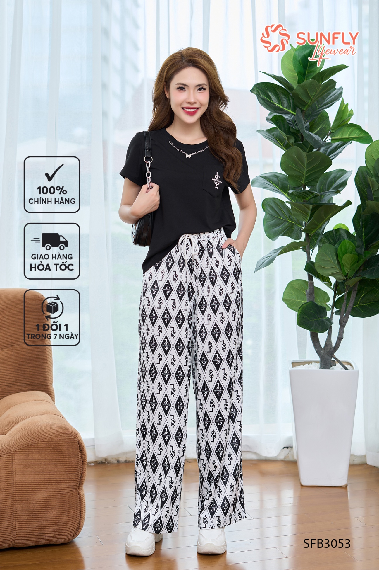 Set đồ nữ áo cộc cotton compact quần dài lụa in họa tiết SFB3053