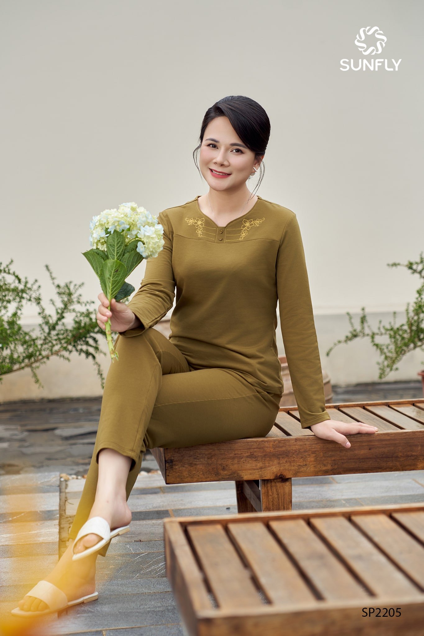 Đồ bộ mặc nhà nữ da cá áo dài quần dài SP2205