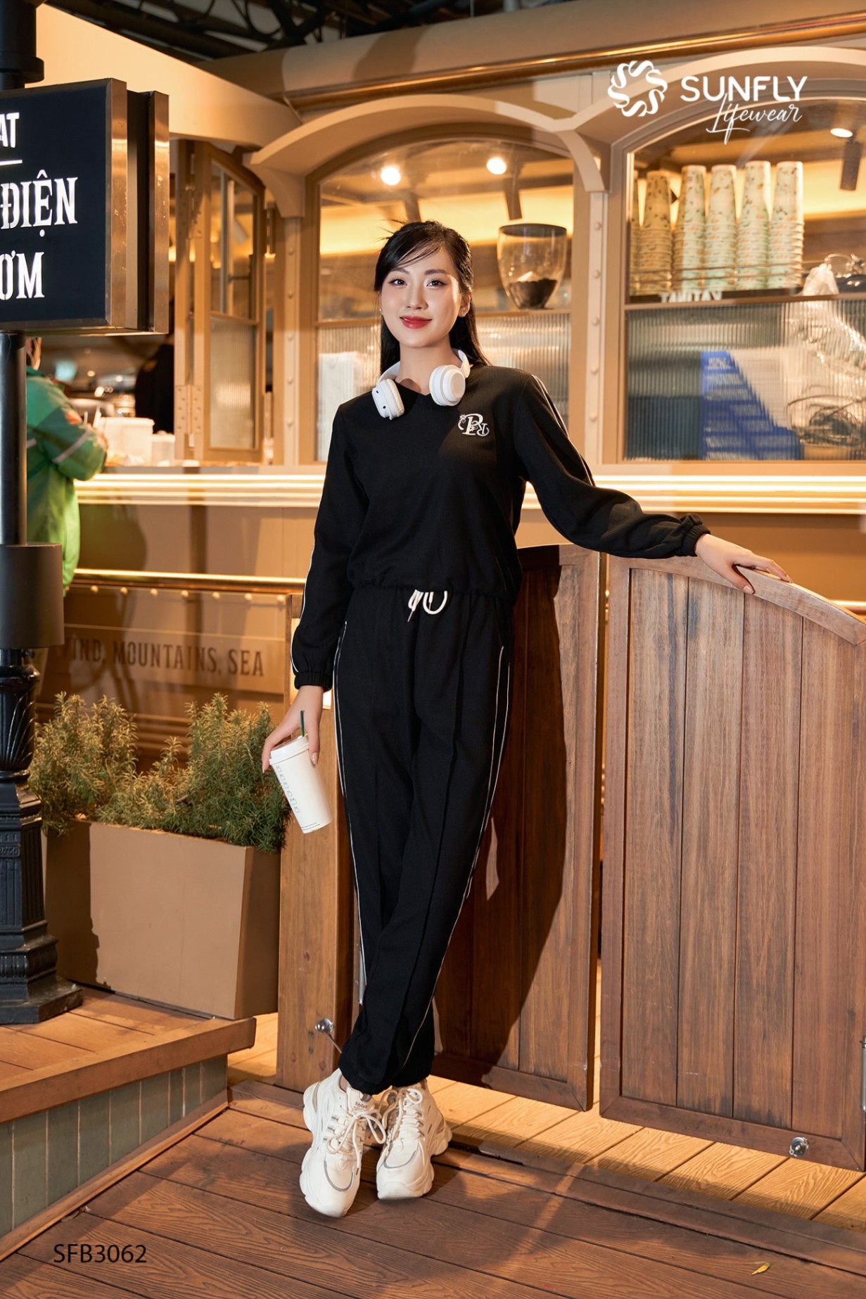 Set đồ nữ thun tổ ong dày áo dài croptop quần dài SFB3062