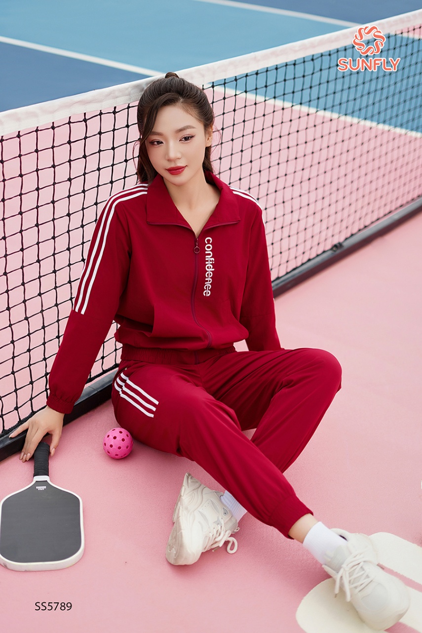 Bộ thể thao nữ gió co giãn kéo khóa không mũ quần dài bo gấu SS5789