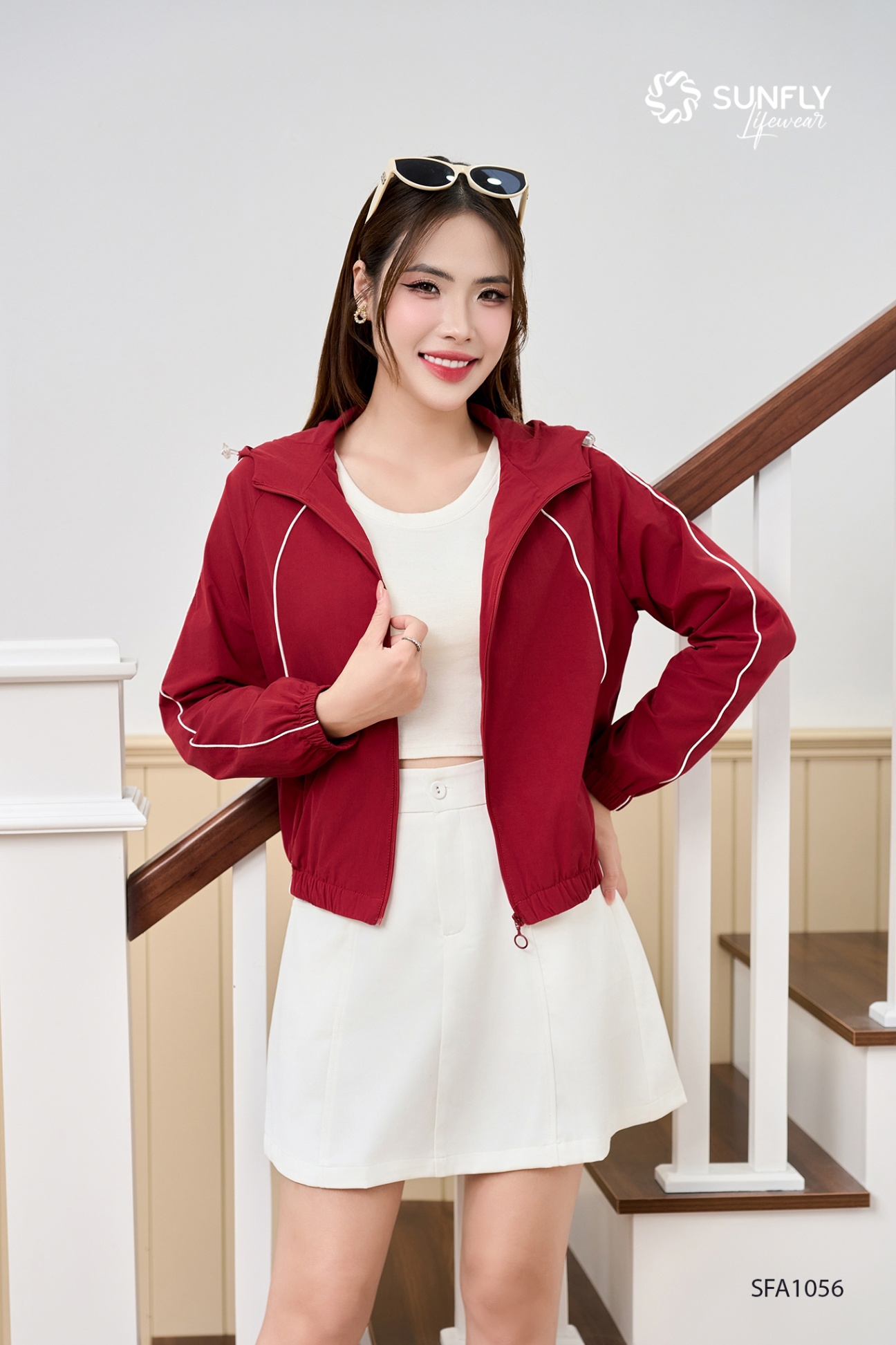 Áo gió nữ co giãn kéo khóa có mũ 2 lớp SFA1056