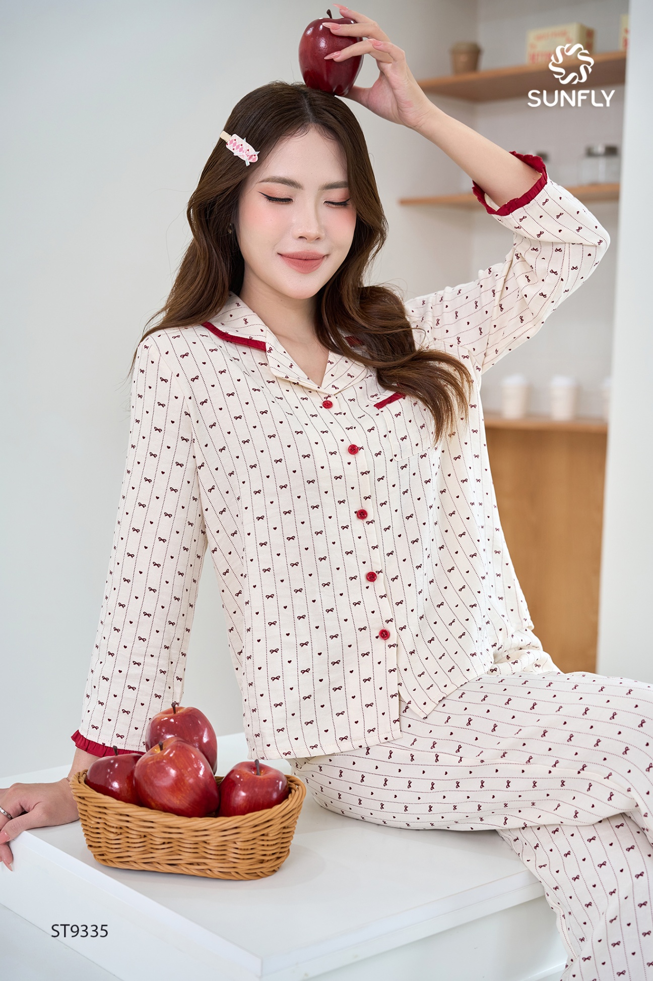 Bộ pijama nữ đũi vân mây áo tay lỡ quần dài ST9335