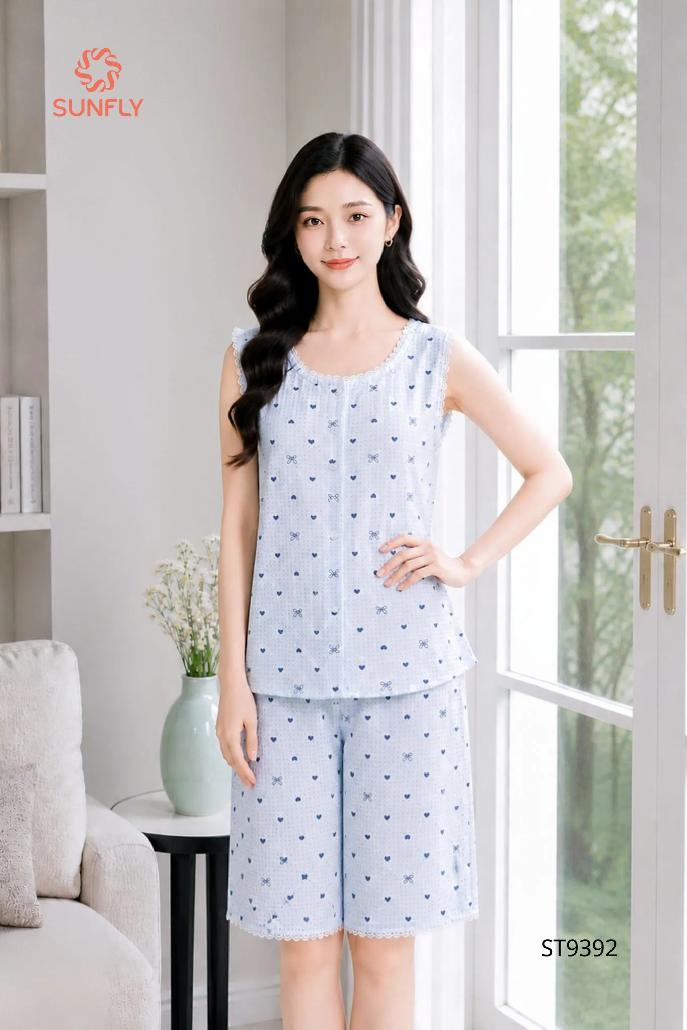 Đồ bộ mặc nhà nữ đũi áo sát nách quần trên gối ST9392 XL kẻ nơ navy