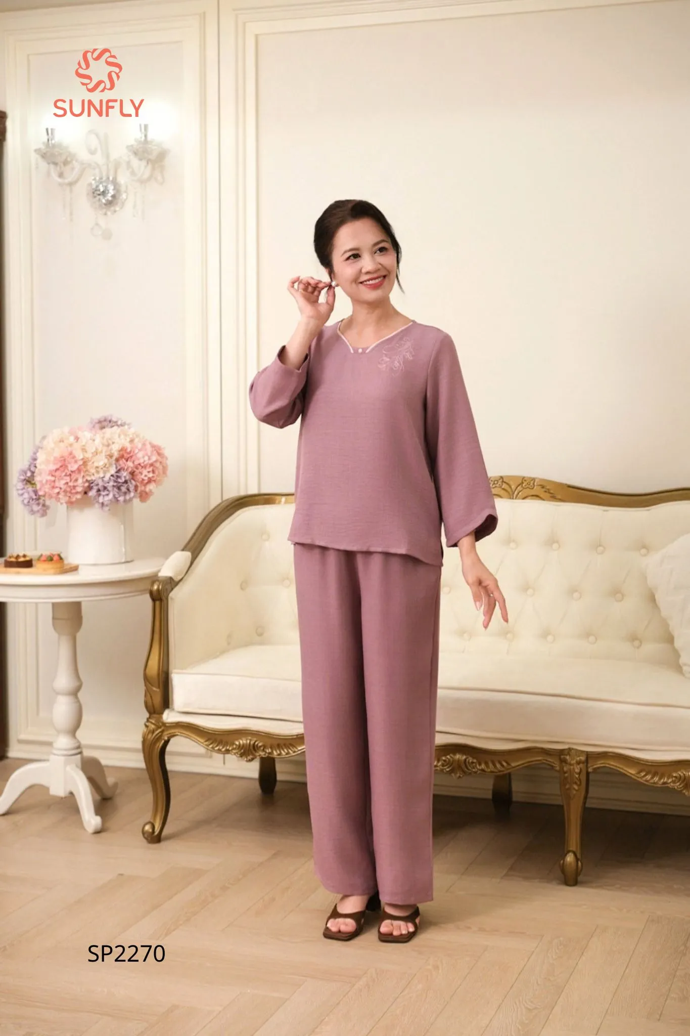 Đồ bộ mặc nhà nữ đũi vân mây áo tay lỡ quần dài SP2270