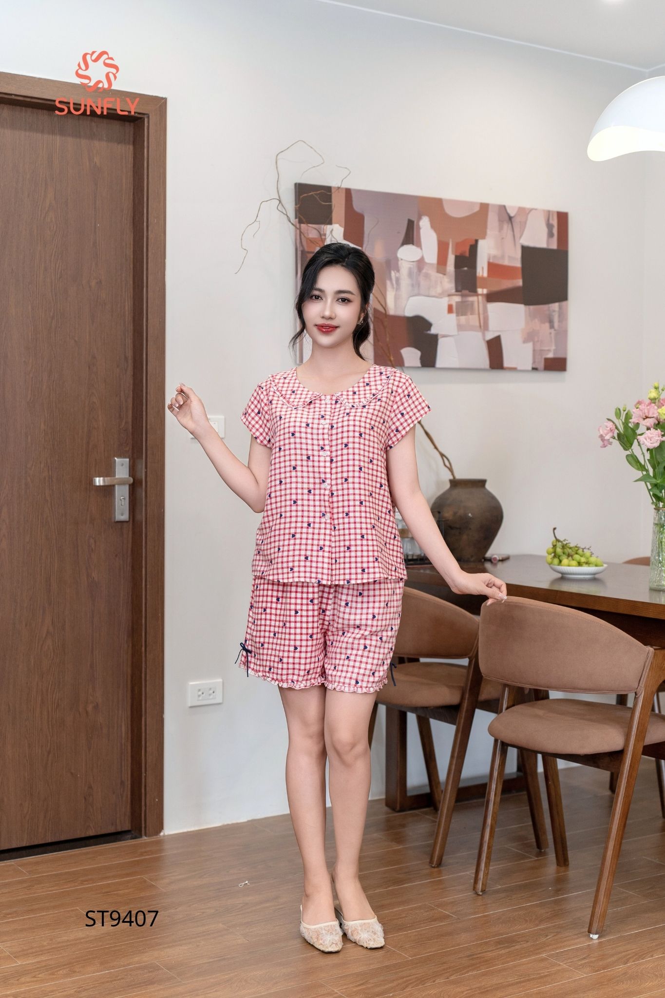 Bộ pijama nữ đũi áo tay hến quần sooc ST9407