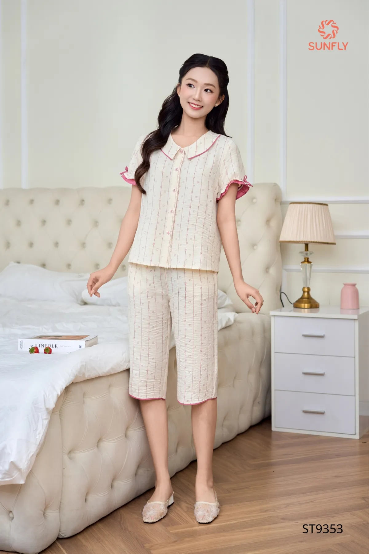 Bộ pijama nữ đũi vân mây áo cộc quần ngố ST9353 M hồng