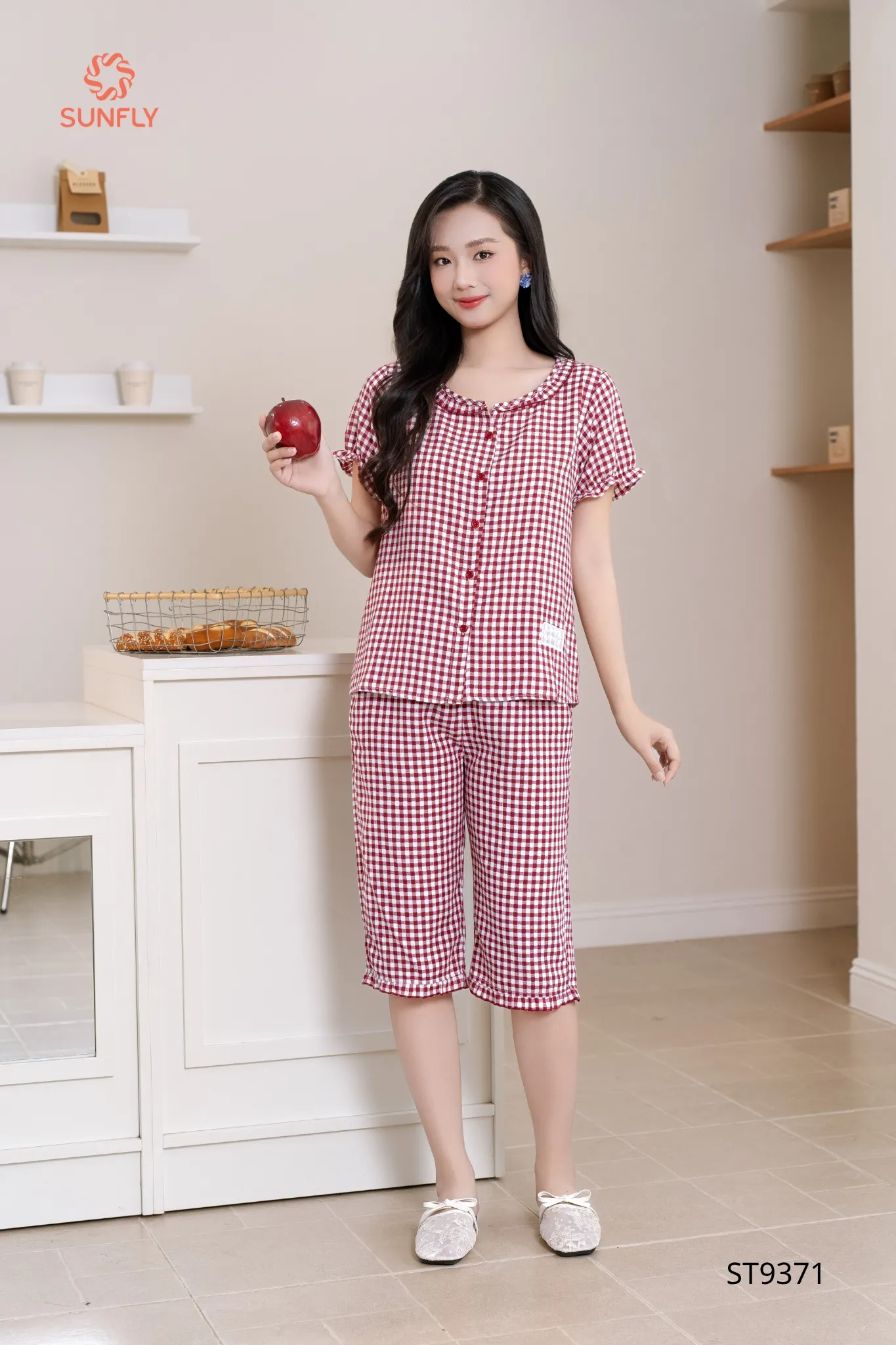 Bộ pijama nữ kate áo cộc quần ngố ST9371