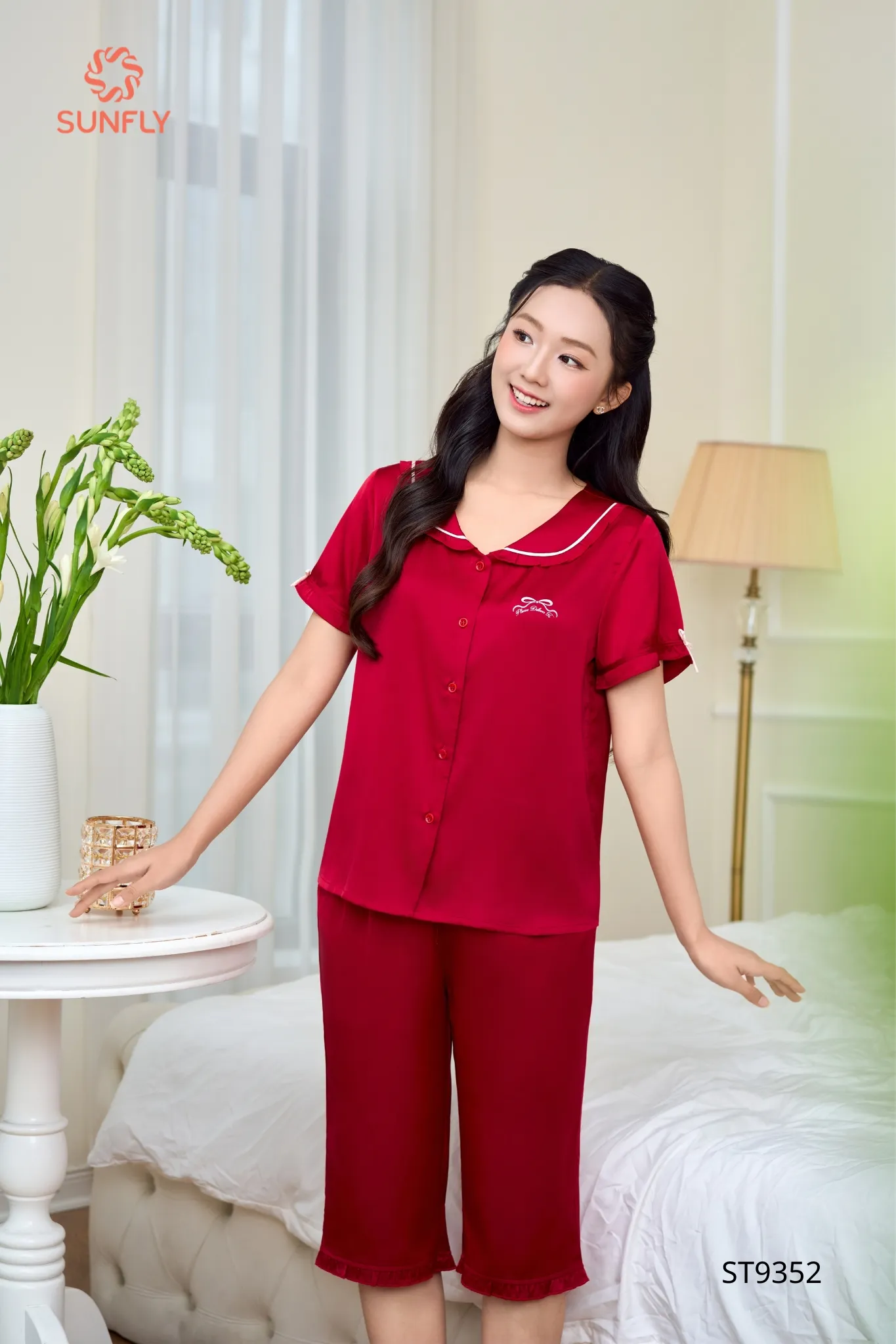 Bộ pijama nữ lụa latin áo cộc quần ngố ST9352