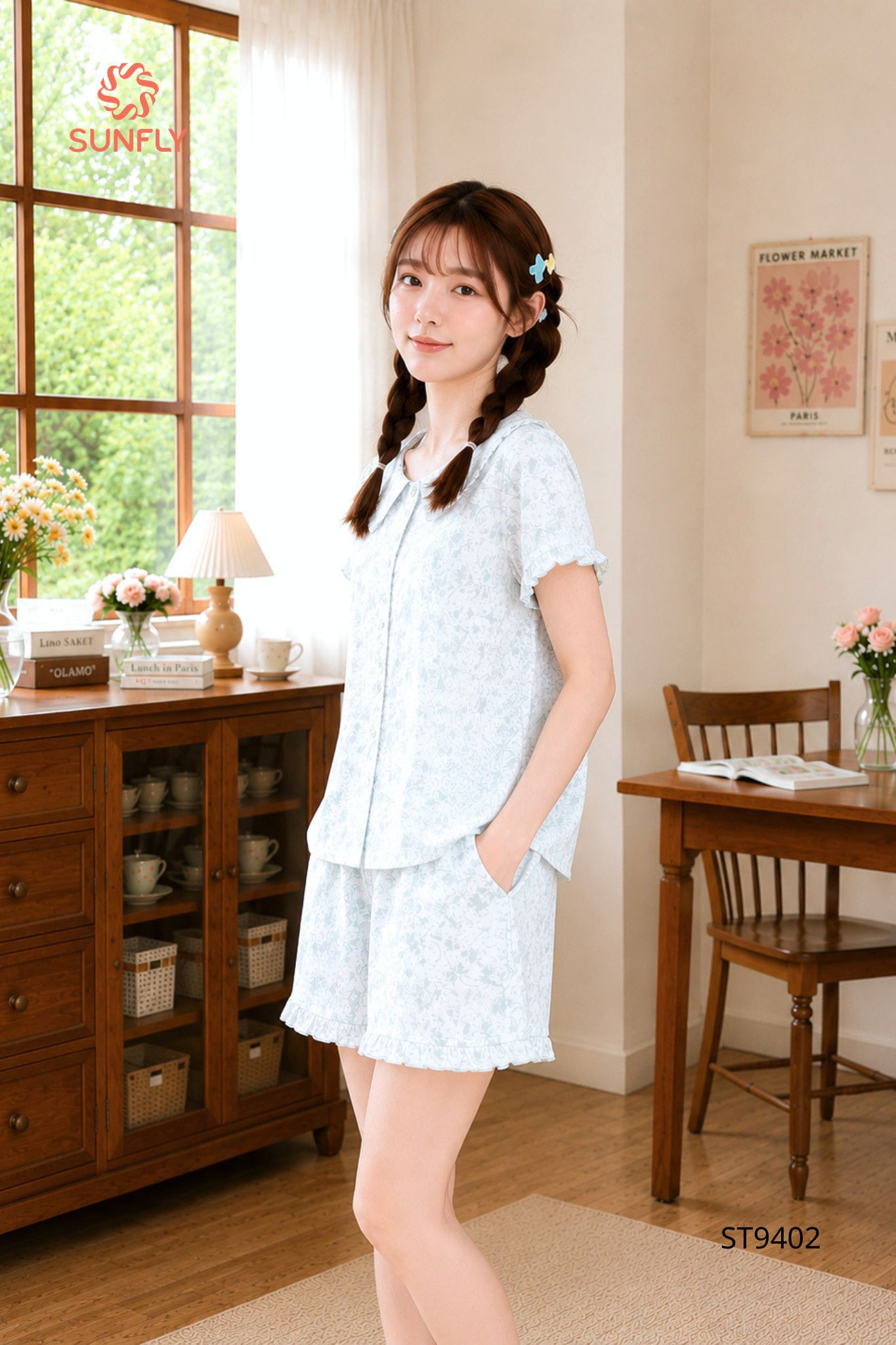 Bộ pijama nữ lụa latin áo cộc quần sooc ST9402 XL ht hoa và sóc xanh