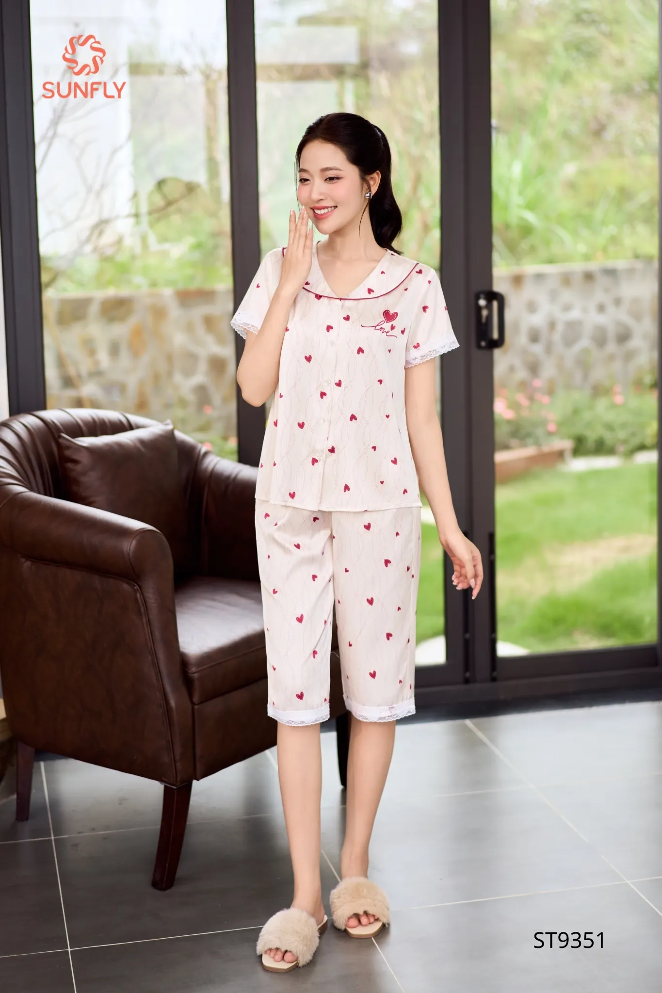 Bộ pijama nữ lụa latin ht độc quyền áo cộc quần ngố ST9351