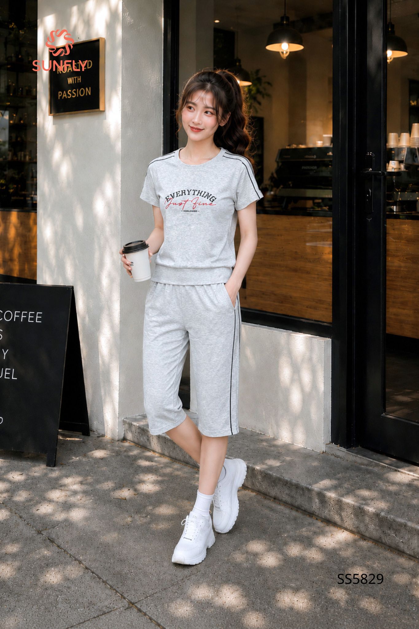 Bộ thể thao nữ cotton compact áo cộc quần ngố SS5829 L xám tiêu