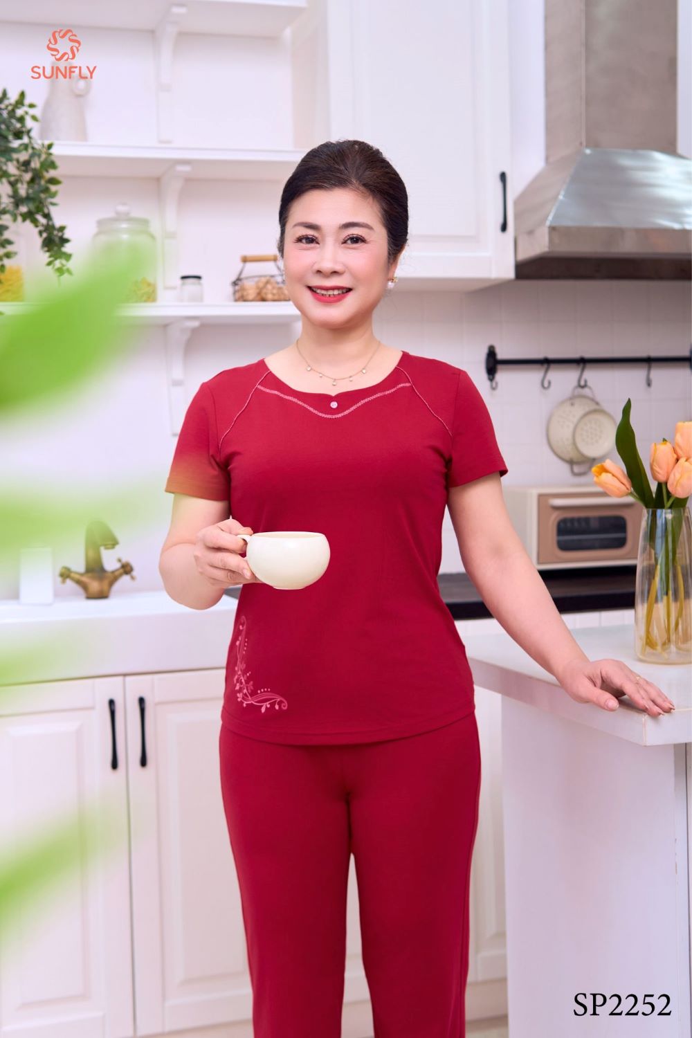 Đồ bộ mặc nhà nữ cotton compact áo cộc quần dài SP2252 L đỏ lựu