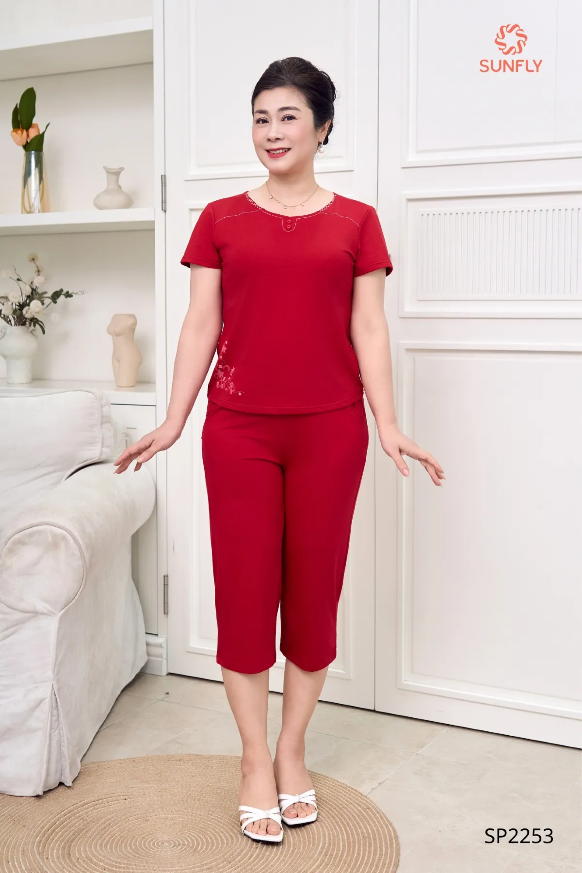 Đồ bộ mặc nhà nữ cotton compact áo cộc quần ngố SP2253