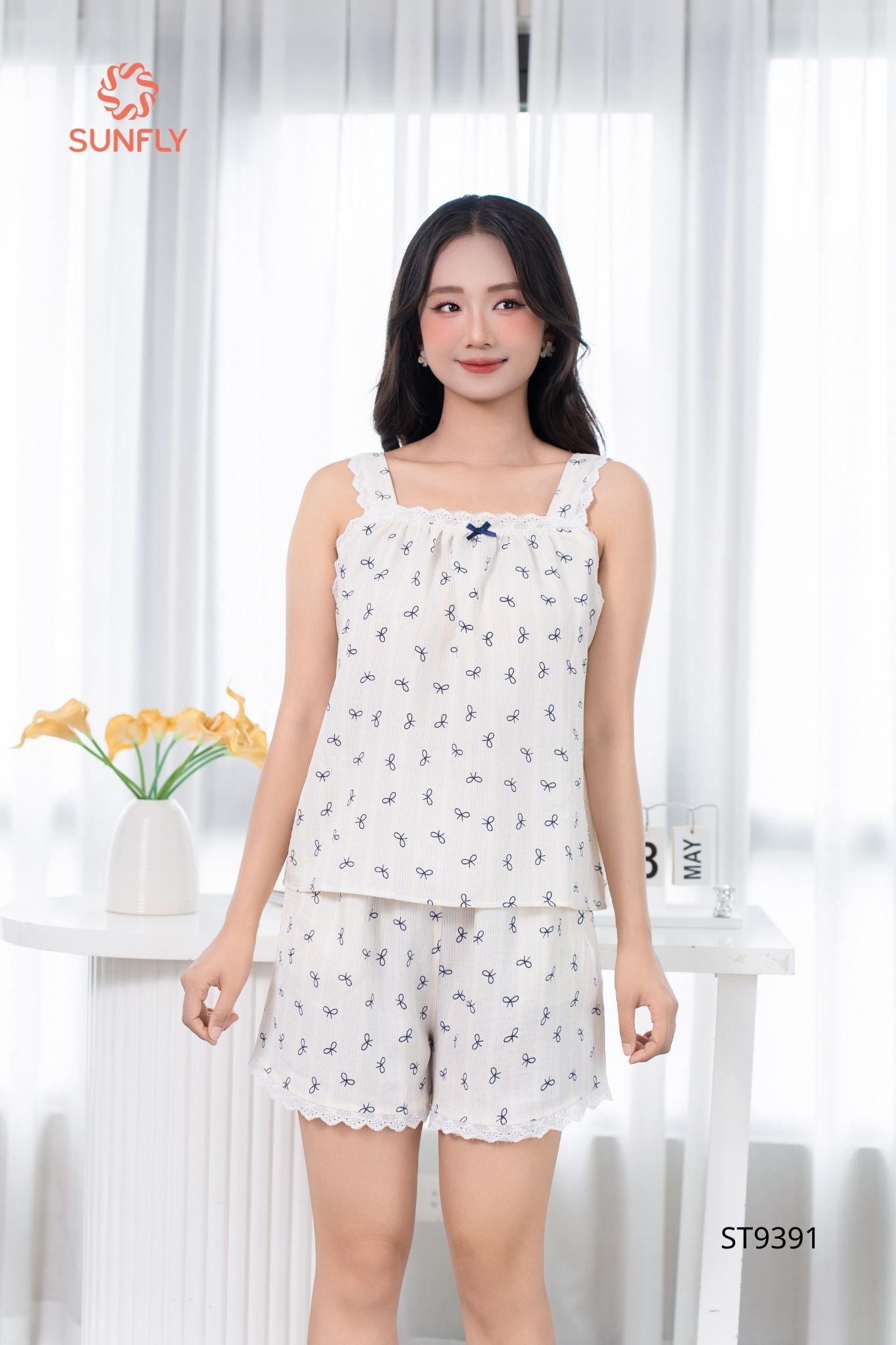 Đồ bộ mặc nhà nữ đũi vân mây áo hai dây quần sooc ST9391 S ht sọc nơ tím than
